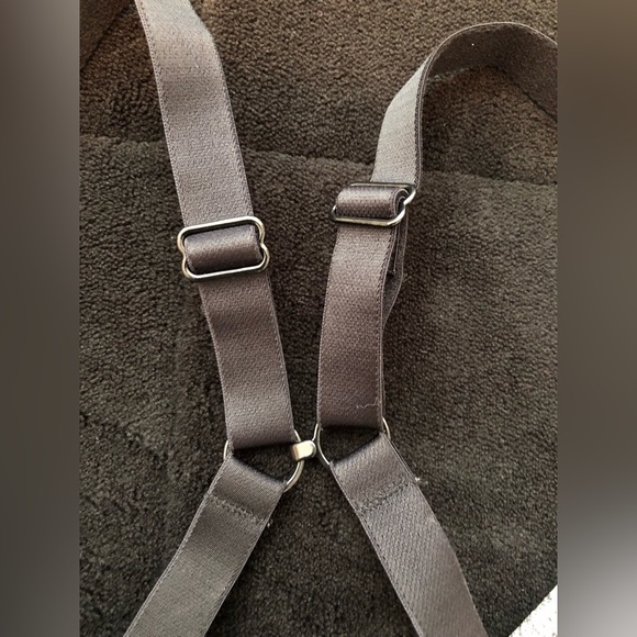 New balance sports top - Picture 2 of 4